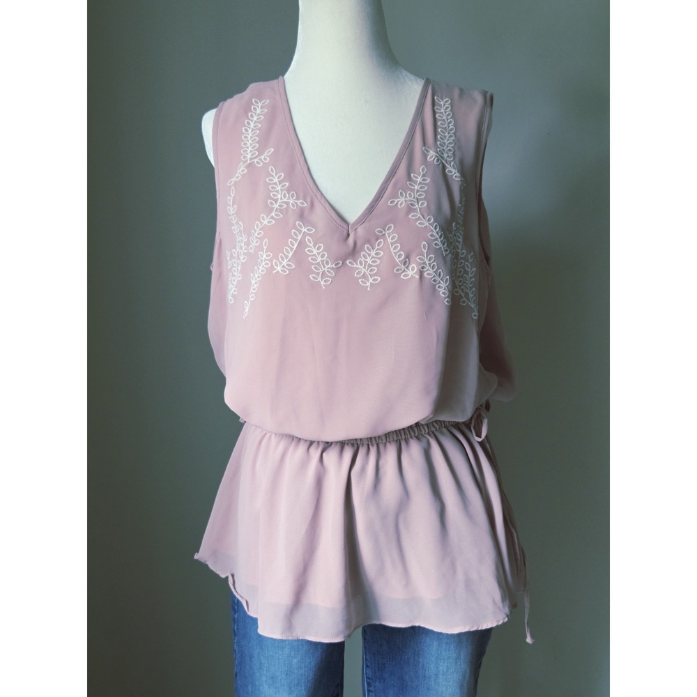 LaBellum By Hillary Scott Embroidered Sleeveless Lined Large Top Women's V Neck